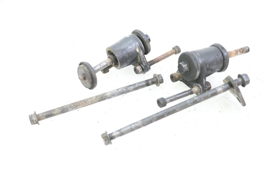 photo de SUPPORTO MOTORE KAWASAKI ZR7 ZR-7 S 750 (1999 - 2004) - Vista principale