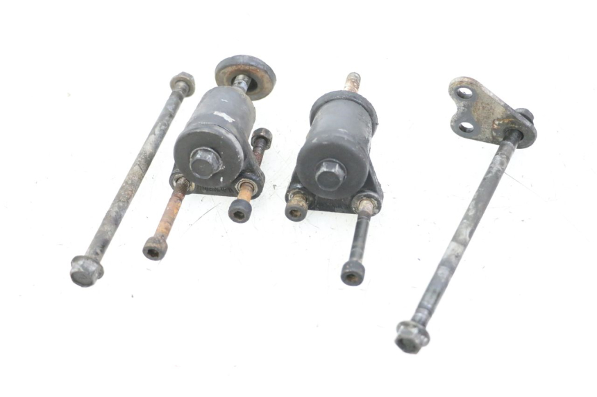 photo de SUPPORTO MOTORE KAWASAKI ZR7 ZR-7 S 750 (1999 - 2004) - Zoom sullo stato d'uso