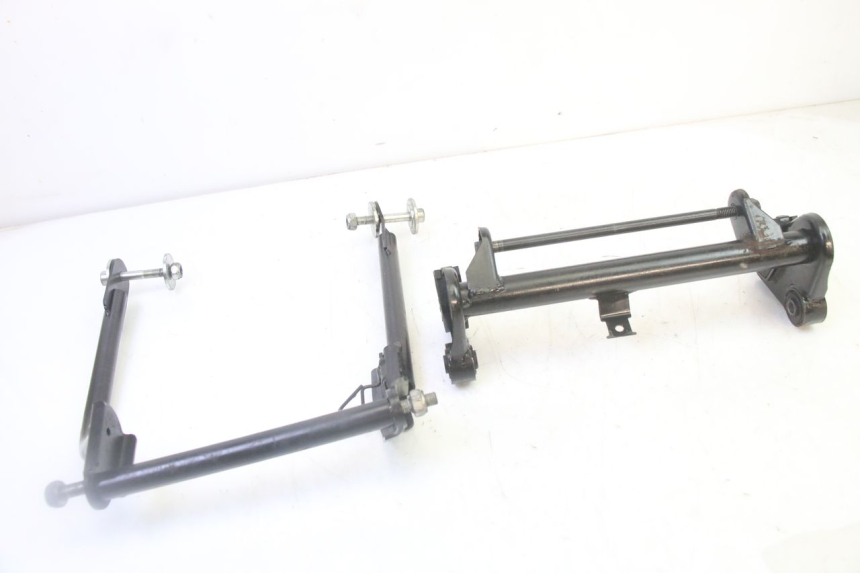 photo de SUPPORTO MOTORE PEUGEOT KISBEE 2T 50 (2010 - 2017) - Vista principale