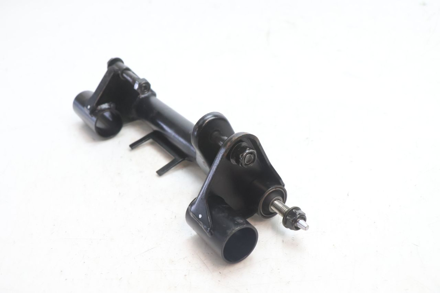 photo de SUPPORTO MOTORE PEUGEOT KISBEE 2T 50 (2018 - 2022) - Primo piano tecnico