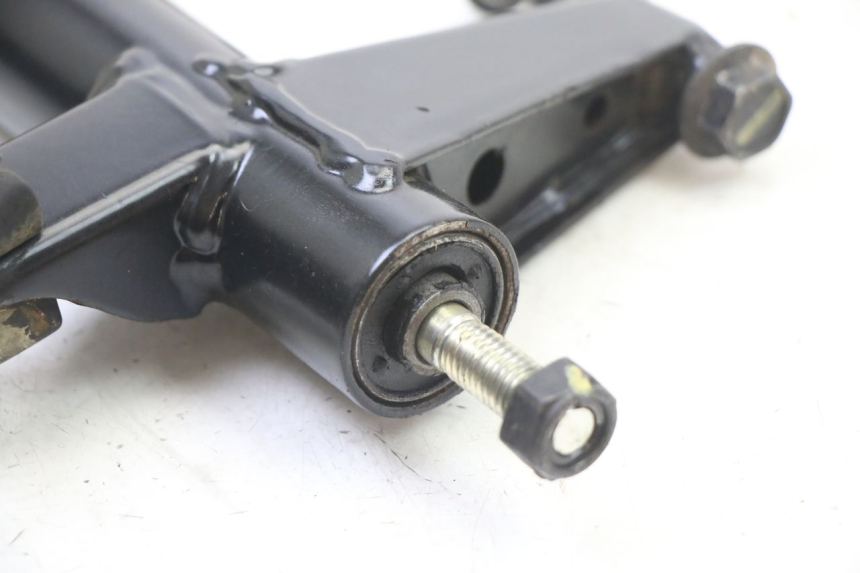 photo de SUPPORTO MOTORE PEUGEOT KISBEE 4T 50 (2018 - 2022) - Vista d'insieme del prodotto