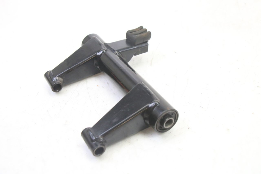 photo de SUPPORTO MOTORE PEUGEOT KISBEE 4T 50 (2018 - 2022) - Dettagli dei punti di fissaggio