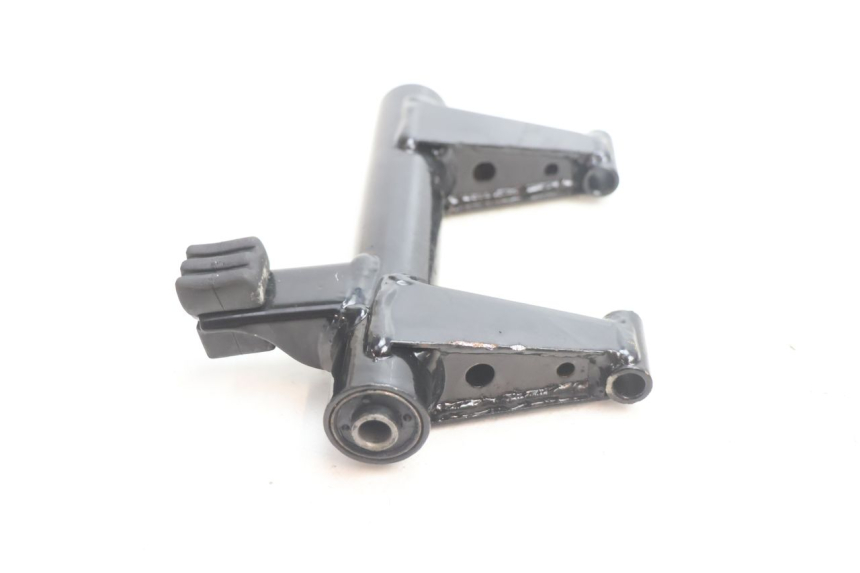 photo de SUPPORTO MOTORE PEUGEOT KISBEE 4T 50 (2018 - 2022) - Primo piano tecnico
