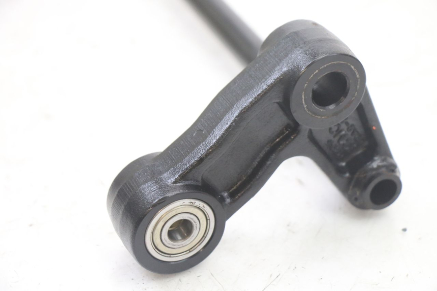 photo de SUPPORTO MOTORE KYMCO XCITING 500 (2007 - 2010) - Dettagli dei punti di fissaggio