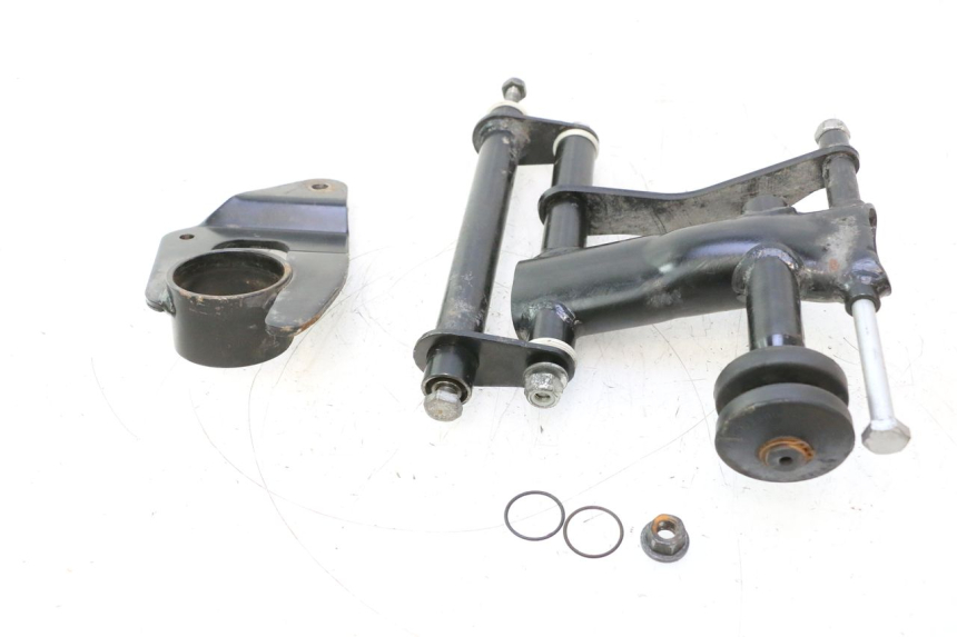 photo de SUPPORTO MOTORE PIAGGIO LIBERTY IGET S 125 (2016 - 2020) - Dettaglio del componente