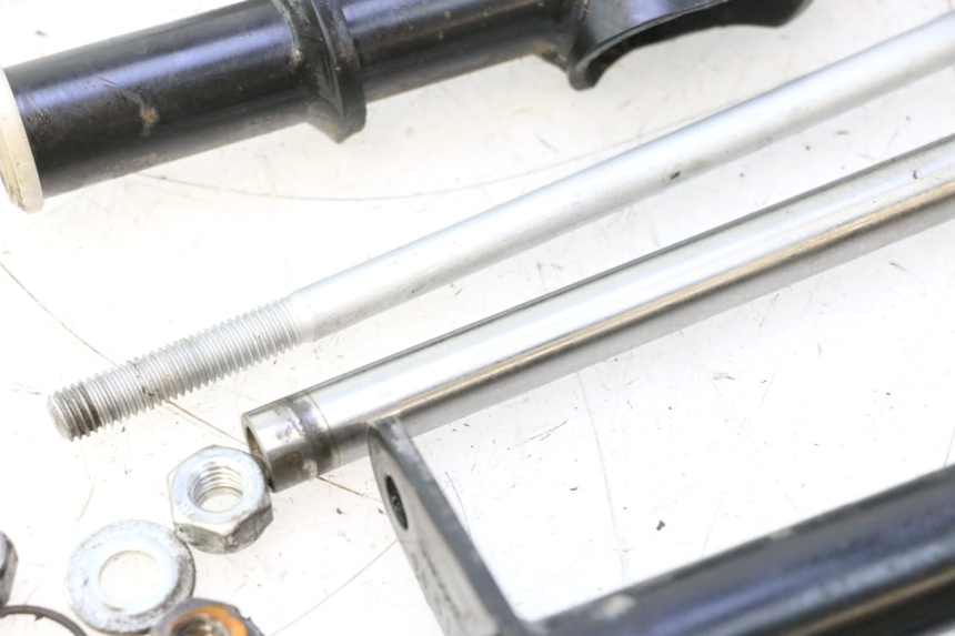 photo de SUPPORTO MOTORE PIAGGIO LIBERTY IGET S 125 (2016 - 2020) - Angolazione alternativa