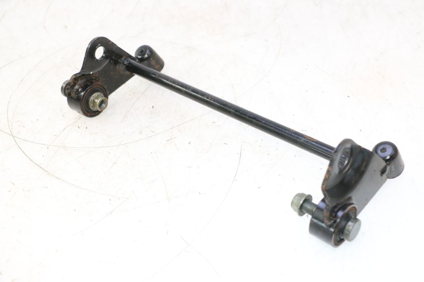 photo de SUPPORTO MOTORE LONGJIA LJ50QT 8M 2T 50 (2010 - 2017) - Dettaglio del componente