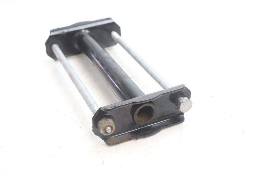 photo de SUPPORTO MOTORE PEUGEOT LUDIX ONE 50 (2004 - 2013) - Dettaglio del componente