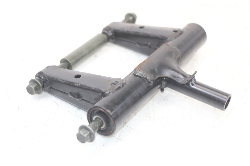 photo de SUPPORTO MOTORE MASH LEGEND'R 4T 50 (2021 - 2025) - Dettagli dei punti di fissaggio