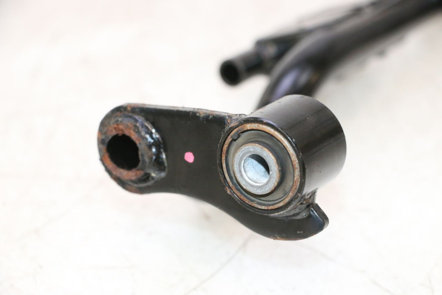 photo de SUPPORTO MOTORE SYM MIO 50 (2005 - 2010) - Altra angolazione