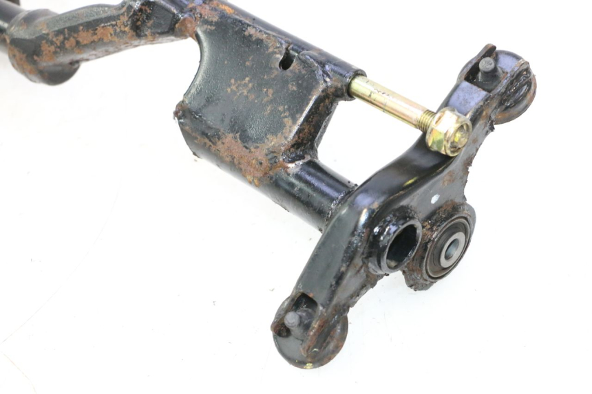 photo de SUPPORTO MOTORE KYMCO MOVIE S 125 (2009 - 2018) - Dettaglio del componente