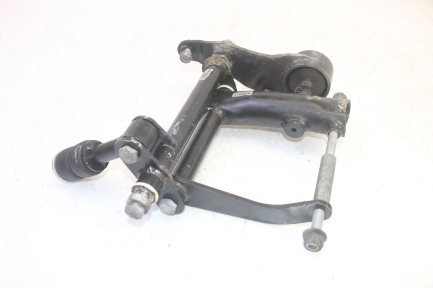 photo de SUPPORTO MOTORE PIAGGIO MP3 HPE 350 (2018 - 2020) - Dettagli dei punti di fissaggio