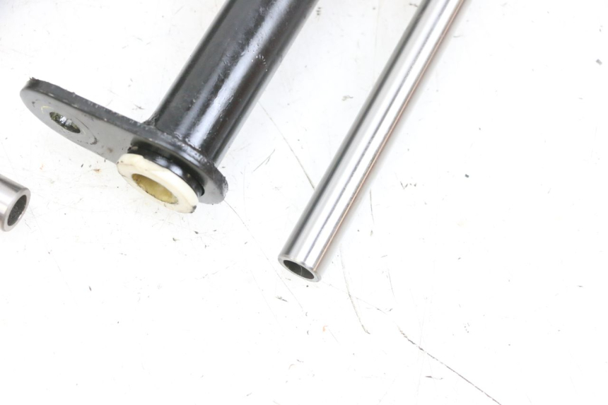 photo de SUPPORTO MOTORE PIAGGIO MP3 LT 400 (2007 - 2012) - Marcature e riferimenti originali