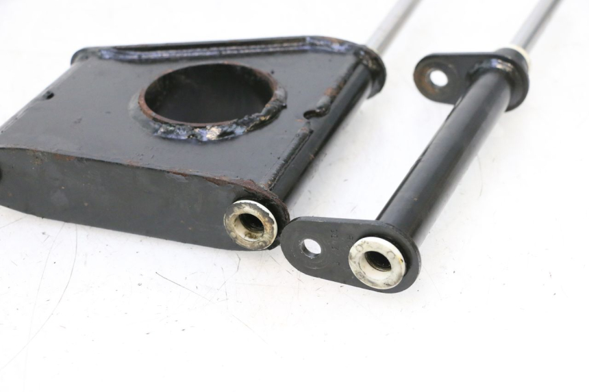 photo de SUPPORTO MOTORE PIAGGIO MP3 LT 400 (2007 - 2012) - Primo piano tecnico
