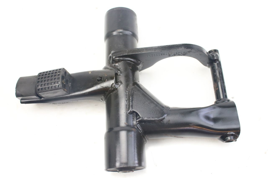 photo de SUPPORTO MOTORE PIAGGIO NEW TYPHOON 50 (2018 - 2021) - Dettaglio del componente