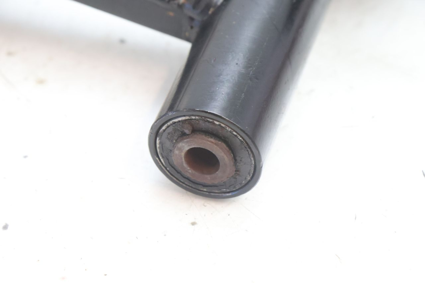photo de SUPPORTO MOTORE SYM ORBIT III 3 4T 50 (2021 - 2025) - Stato della superficie e materiale