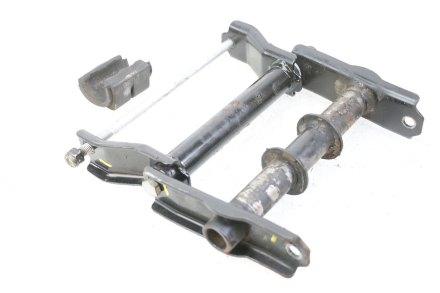 photo de SUPPORTO MOTORE PEUGEOT CITYSTAR 125 (2011 - 2017) - Primo piano tecnico