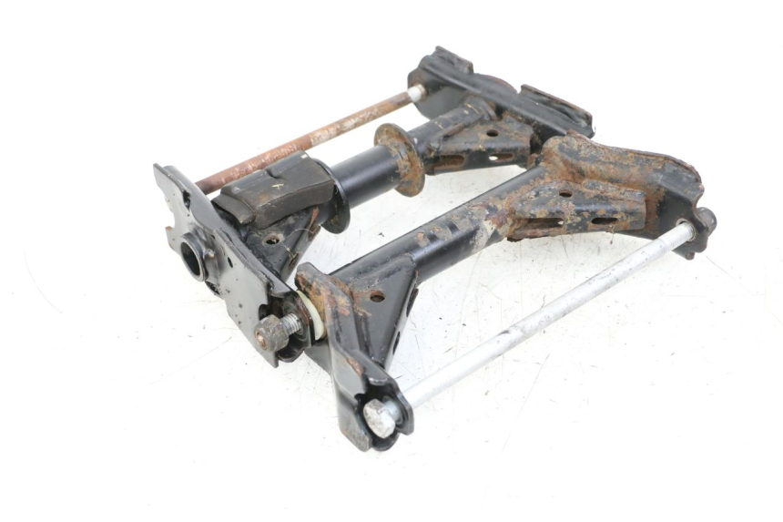 photo de SUPPORTO MOTORE PEUGEOT SATELIS COMPRESSOR K15 125 (2006 - 2009) - Dettaglio del componente