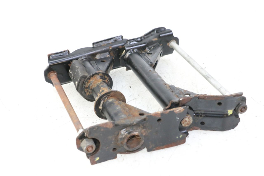 photo de SUPPORTO MOTORE PEUGEOT SATELIS COMPRESSOR K15 125 (2006 - 2009) - Zoom sullo stato d'uso