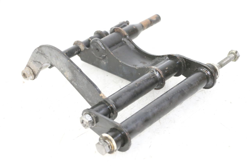 photo de SUPPORTO MOTORE PIAGGIO MP3 125 (2006 - 2014) - Primo piano tecnico