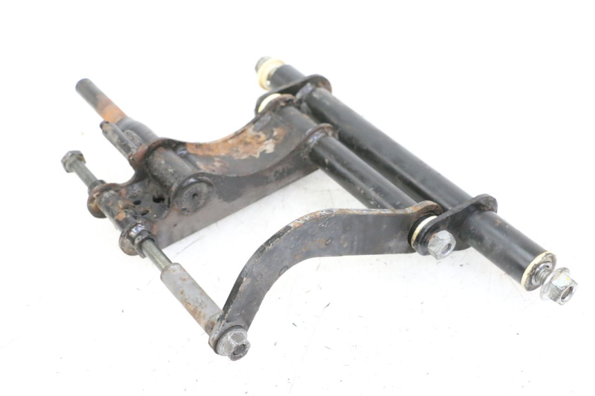 photo de SUPPORTO MOTORE PIAGGIO VESPA GRANTURISMO 200 (2004 - 2005) - Dettaglio del componente