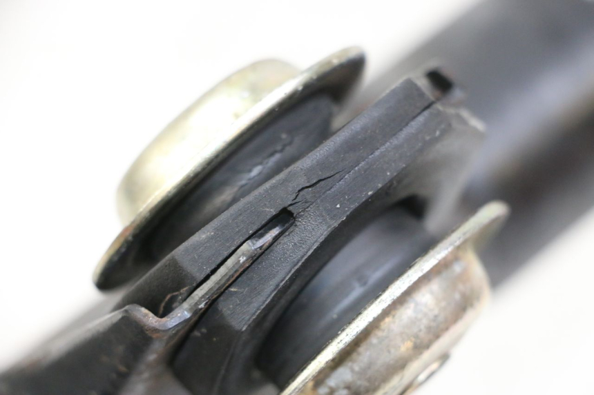 photo de SUPPORTO MOTORE PIAGGIO VESPA LX 150 (2005 - 2013) - Altra angolazione