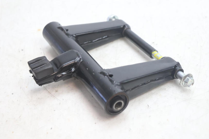 photo de SUPPORTO MOTORE JM MOTORS R-MAX TECH 50 (2024 - 2026) - Primo piano tecnico