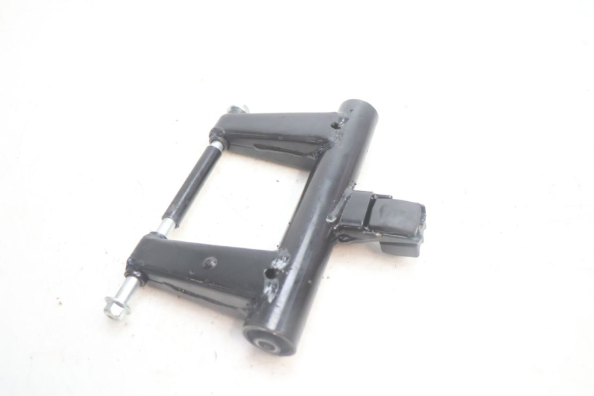 photo de SUPPORTO MOTORE JM MOTORS R-MAX TECH 50 (2024 - 2026) - Stato della superficie e materiale