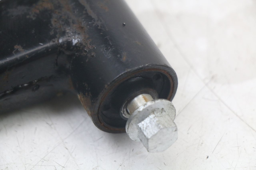 photo de SUPPORTO MOTORE TNT MOTOR ROMA 10' 4T 50 (2007 - 2018) - Stato della superficie e materiale