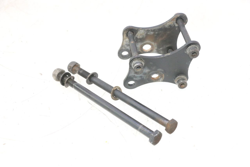 photo de SUPPORTO MOTORE MZ RT 125 (2000 - 2008) - Altra angolazione