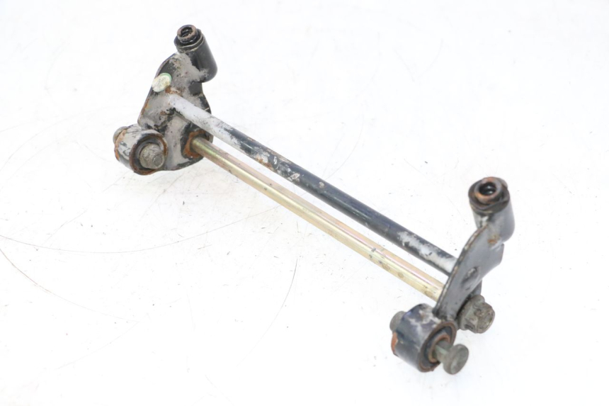 photo de SUPPORTO MOTORE KEEWAY RY6 2T 50 (2011 - 2019) - Dettagli dei punti di fissaggio