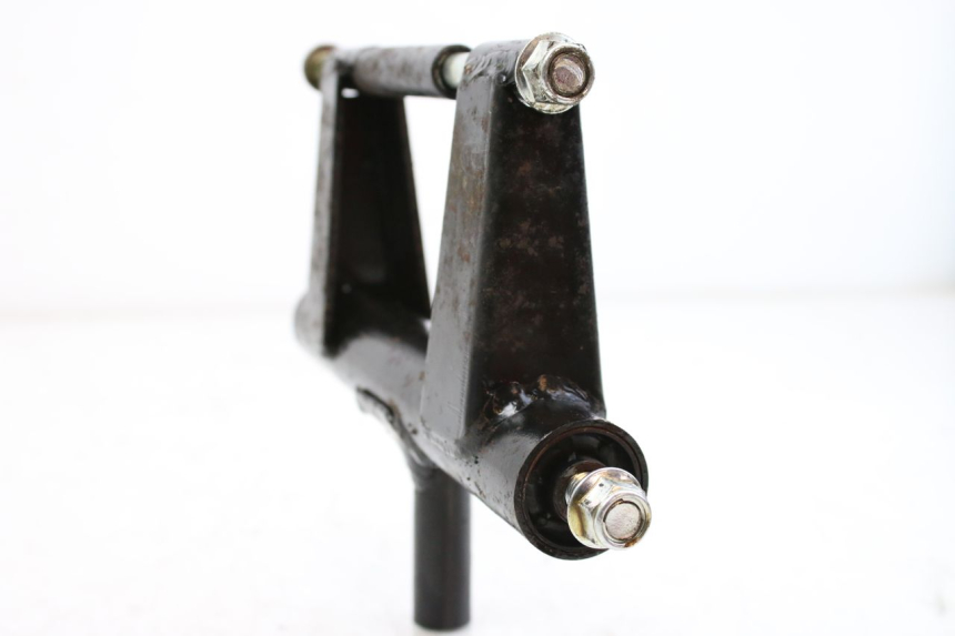 photo de SUPPORTO MOTORE JM MOTORS SANTANA 50 (2014 - 2023) - Altra angolazione