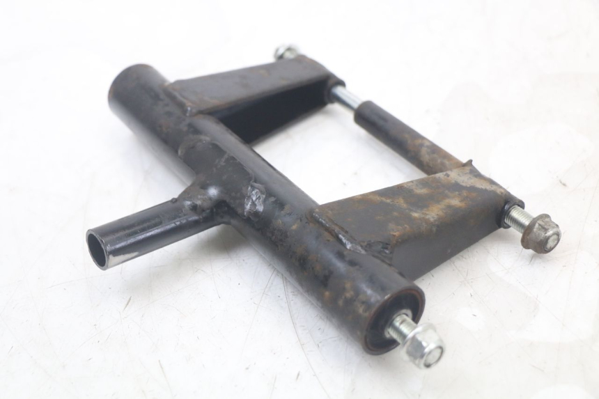 photo de SUPPORTO MOTORE JM MOTORS SANTANA 50 (2014 - 2023) - Primo piano tecnico