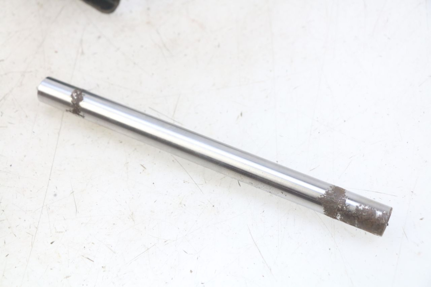 photo de SUPPORTO MOTORE PEUGEOT SATELIS 125 (2006 - 2009) - Zoom sullo stato d'uso