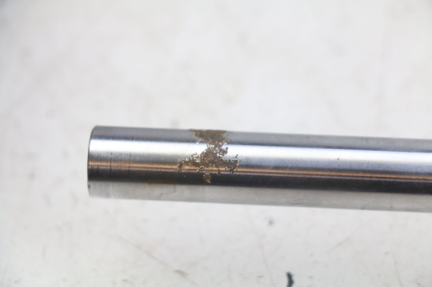 photo de SUPPORTO MOTORE PEUGEOT SATELIS 125 (2006 - 2009) - Primo piano tecnico