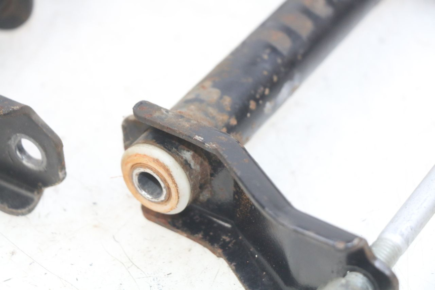 photo de SUPPORTO MOTORE PEUGEOT SATELIS 125 (2006 - 2009) - Stato della superficie e materiale