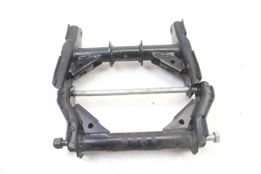 photo de SUPPORTO MOTORE PEUGEOT SATELIS 125 (2013 - 2018) - Altra angolazione