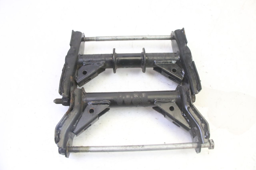 photo de SUPPORTO MOTORE PEUGEOT SATELIS 125 (2013 - 2018) - Vista principale