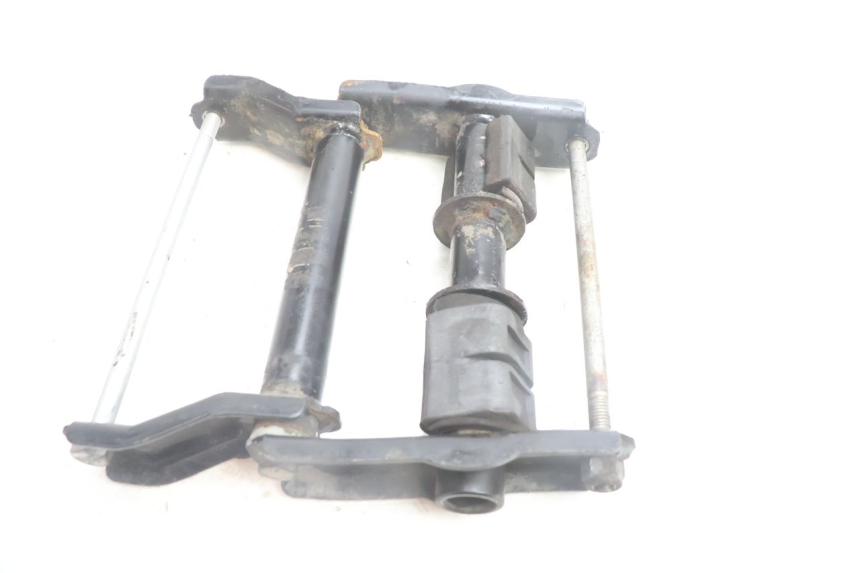 photo de SUPPORTO MOTORE PEUGEOT SATELIS 125 (2006 - 2009) - Zoom sullo stato d'uso