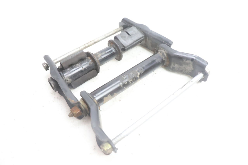 photo de SUPPORTO MOTORE PEUGEOT SATELIS 125 (2006 - 2009) - Altra angolazione