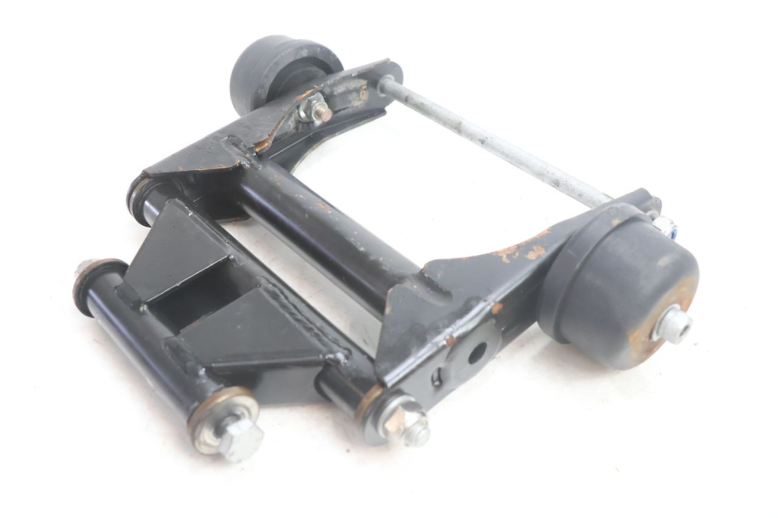 photo de SUPPORTO MOTORE APRILIA SCARABEO GT 125 (1999 - 2007) - Zoom sullo stato d'uso