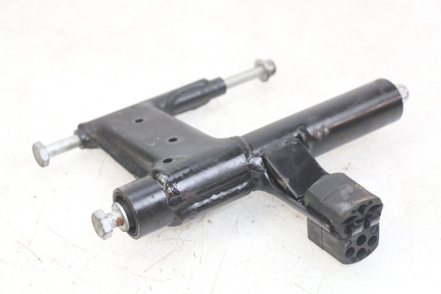 photo de SUPPORTO MOTORE APRILIA SCARABEO 100 (2003 - 2012) - Vista principale