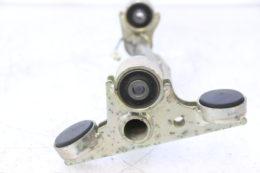 photo de SUPPORTO MOTORE HONDA SH 125 (2001 - 2003) - Dettaglio del componente