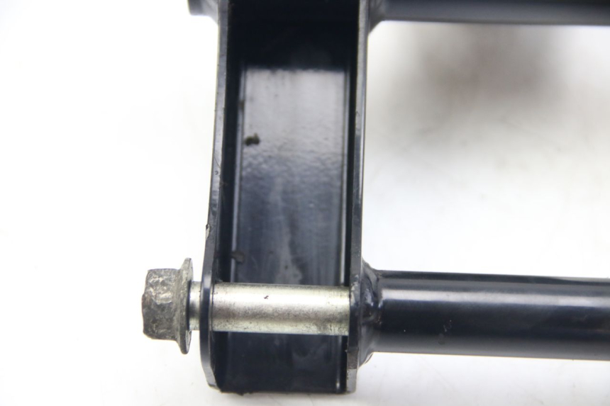 photo de SUPPORTO MOTORE SUZUKI SIXTEEN 125 (2008 - 2010) - Primo piano tecnico