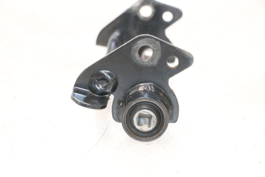 photo de SUPPORTO MOTORE YAMAHA SLIDER 50 (1999 - 2004) - Dettagli dei punti di fissaggio
