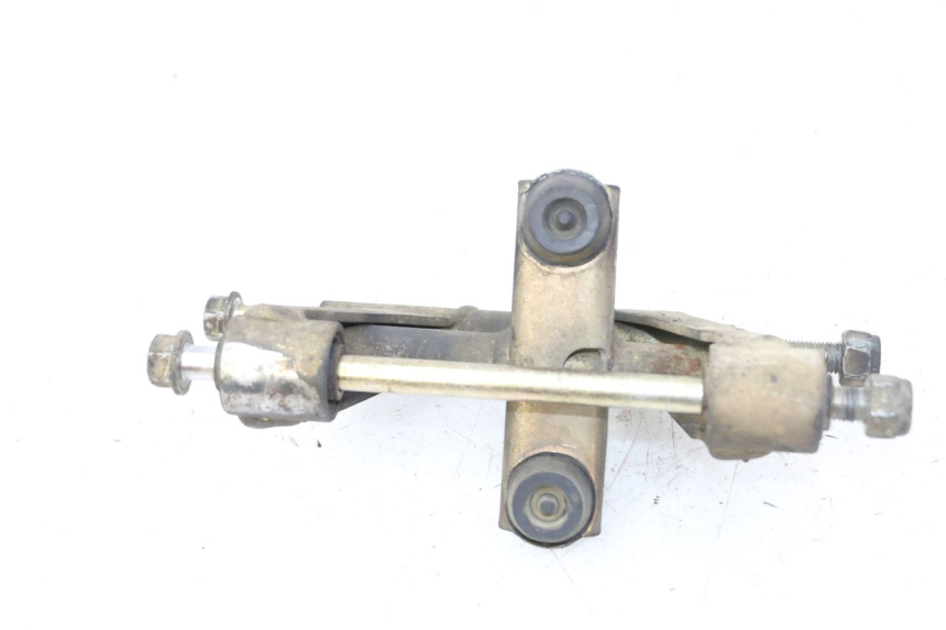 photo de SUPPORTO MOTORE PEUGEOT SPEEDAKE 50 (1995 - 1997) - Zoom sullo stato d'uso