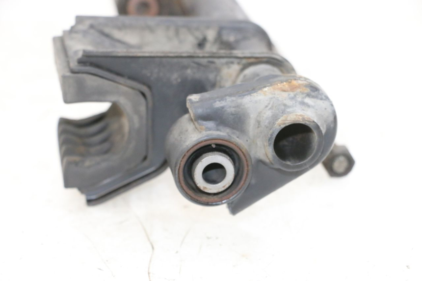 photo de SUPPORTO MOTORE PEUGEOT SPEEDFIGHT 4 4T EFI 50 (2021 - 2025) - Zoom sullo stato d'uso