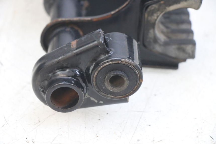 photo de SUPPORTO MOTORE PEUGEOT SPEEDFIGHT 4 4T 50 (2015 - 2020) - Dettaglio del componente