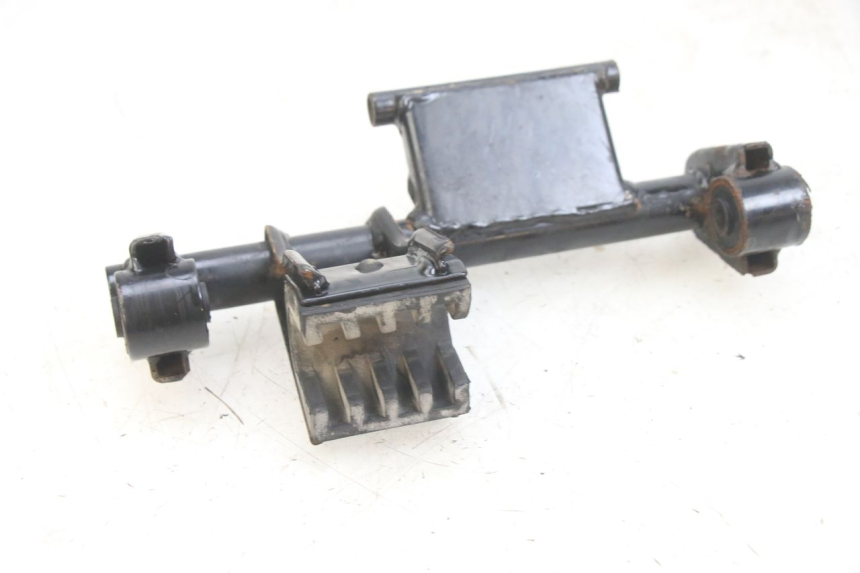 photo de SUPPORTO MOTORE PEUGEOT SPEEDFIGHT 4 4T 50 (2015 - 2020) - Altra angolazione