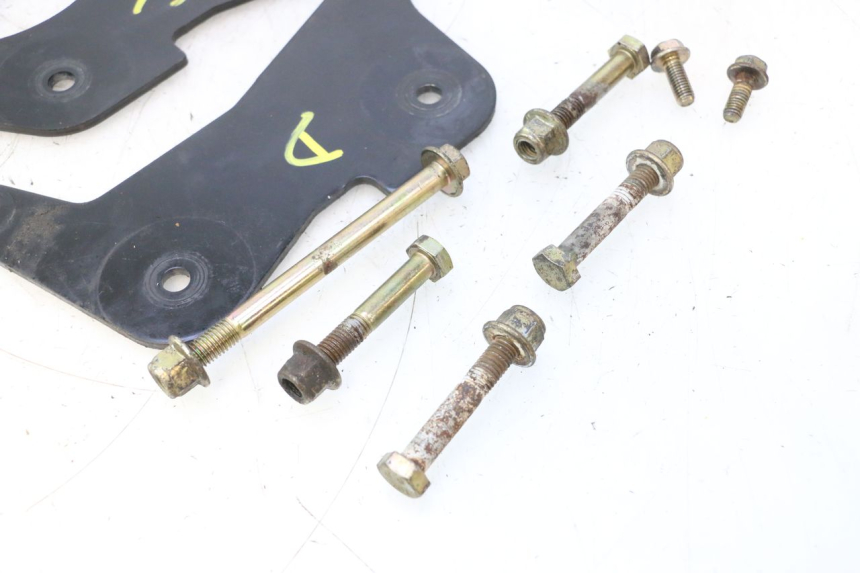 photo de SUPPORTO MOTORE CAN-AM SPYDER RS 1000 (2008 - 2012) - Ricambio usato controllato